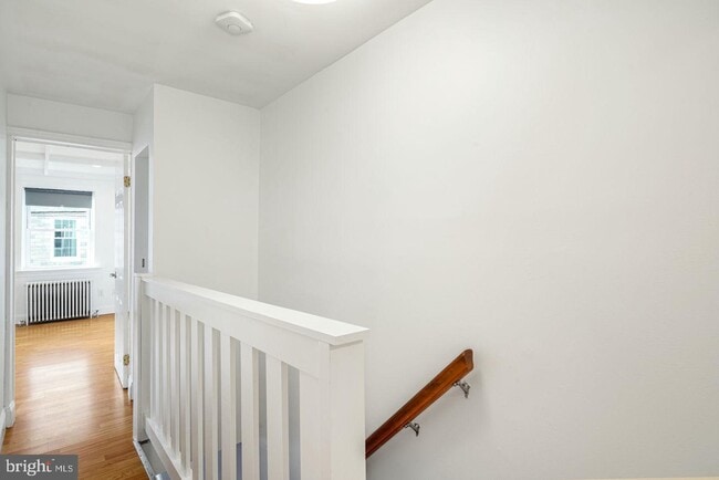 Building Photo - 1145 Mercy St