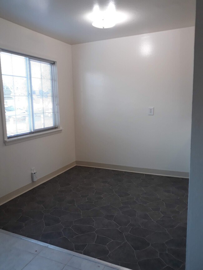 Foto del edificio - 525 S 29th St