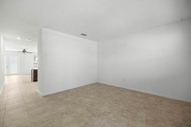 Foto del edificio - 7593 SW 63rd Ln Rd