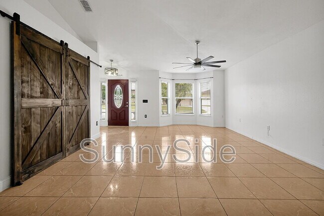 Building Photo - 2431 Marcasite Loop
