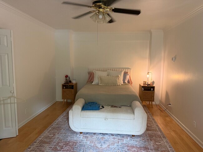 Bedroom - 4201 Cathedral Ave NW