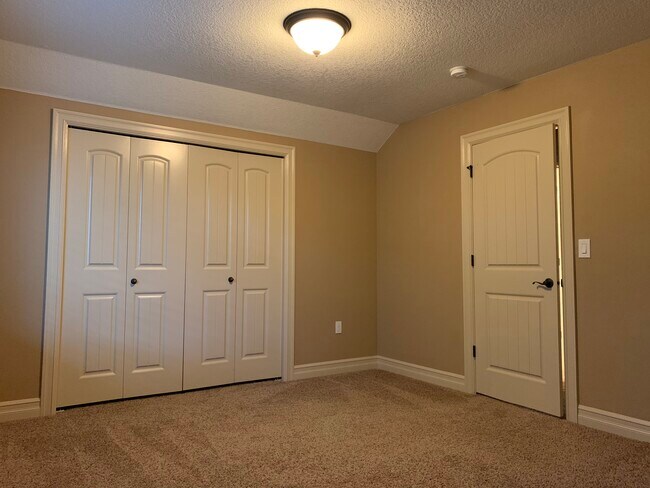 Dormitorio del segundo piso - 2061 SW Kendra Street