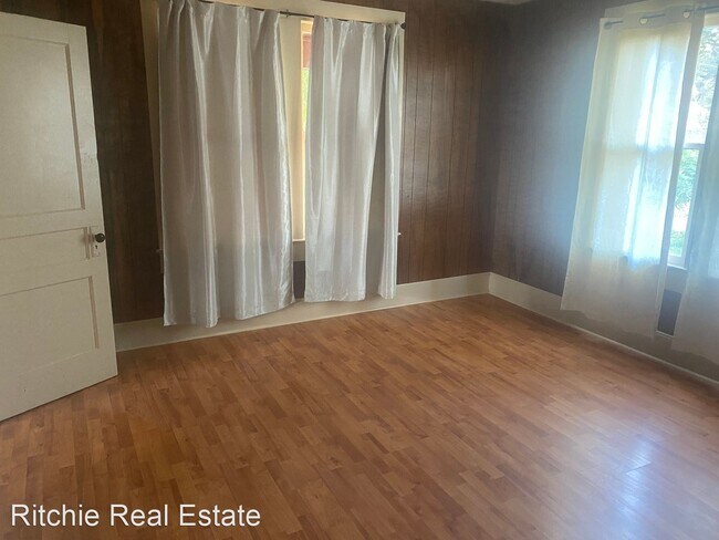 Building Photo - 3 br, 2 bath House - 1835 Bryn Mawr Street