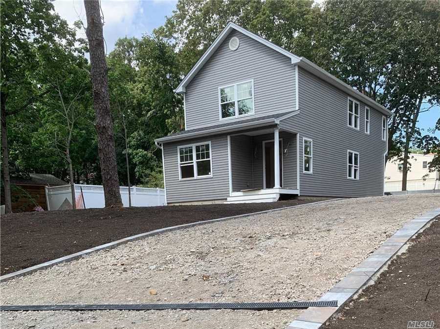 161 Richmond Blvd, Ronkonkoma, NY 11779 House Rental in Ronkonkoma