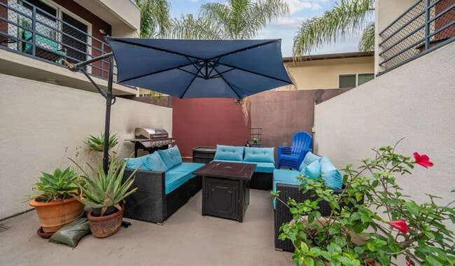 Foto del edificio - 832 13th St