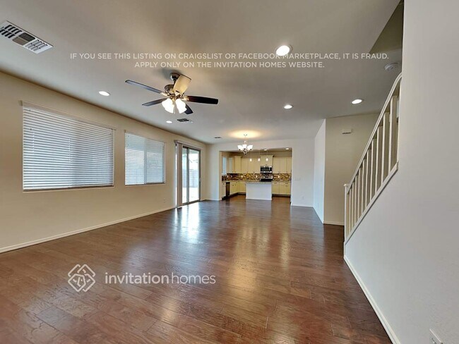 Foto del edificio - 3361 N Los Alamos