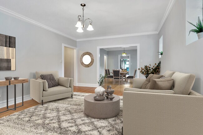 Foto del edificio - 5658 N Campbell Ave