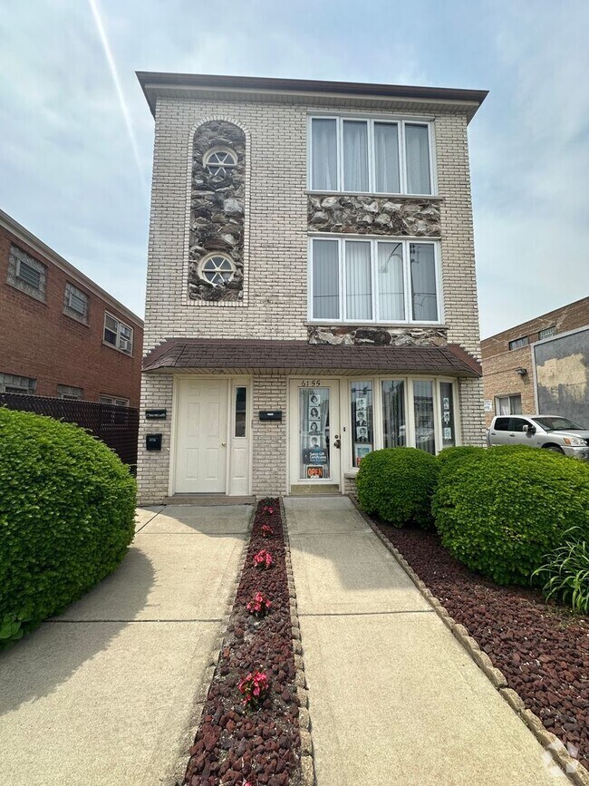 Building Photo - 6155 S Archer Ave