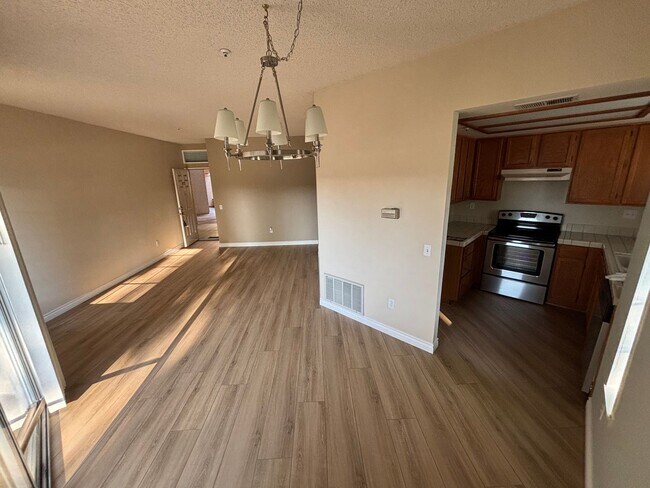 Foto del edificio - 2 BEDROOM IN 55+ COMMUNITY OF JESS RANCH