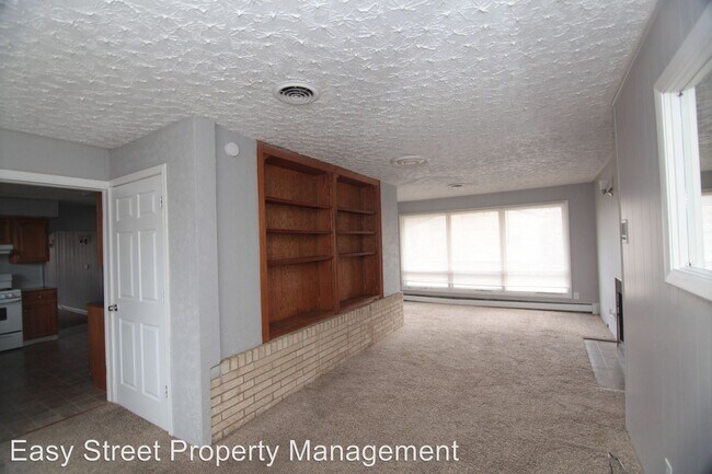 Foto del edificio - 3 br, 2 bath House - 226 7th Ave E