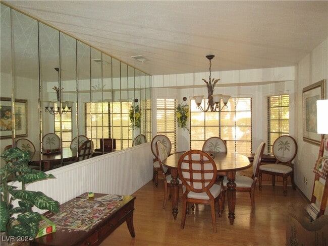 Building Photo - 5709 Colwood Ln