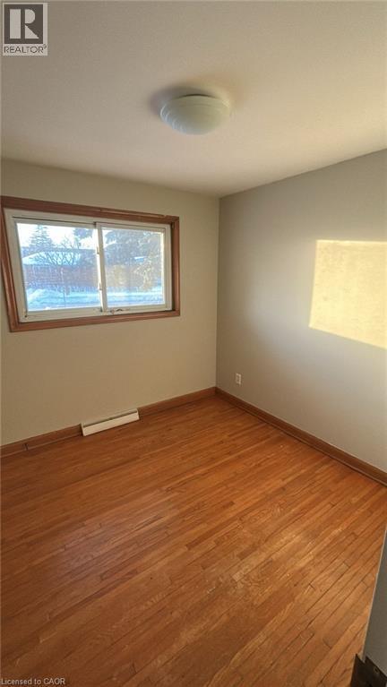 Photo du bâtiment - 26 Glengarry Rd