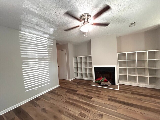 Foto del edificio - Charming 2 Bedroom Duplex in Ladson