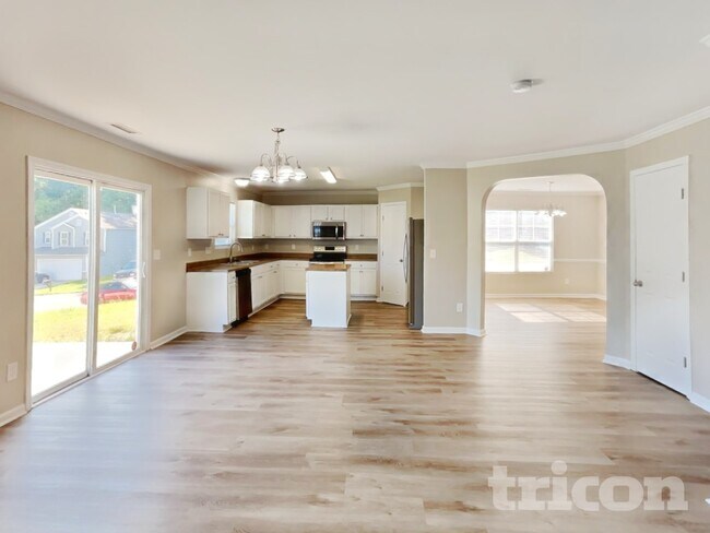 Building Photo - 6867 Horseback Lane