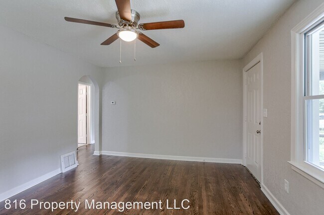 Foto del edificio - 3 br, 2 bath House - 5704 Manchester Ave