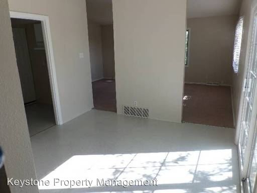Foto del edificio - 711 S Greenway Ave