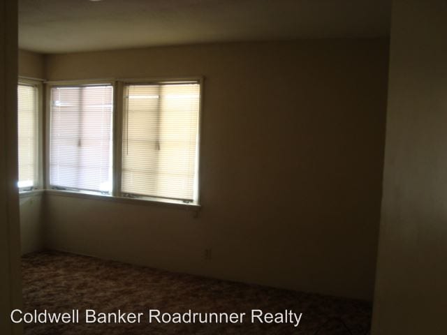 Building Photo - 73404-73406 Sun Valley Dr