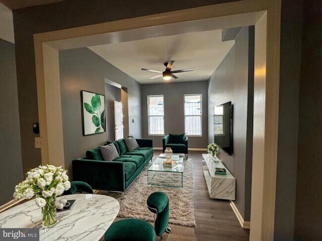 Foto del edificio - 3706 W Belvedere Ave