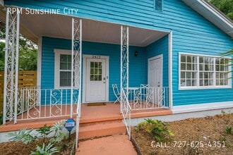 Building Photo - 2812 N 27th St