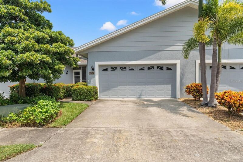Foto principal - 13634 Lake Pointe Dr S