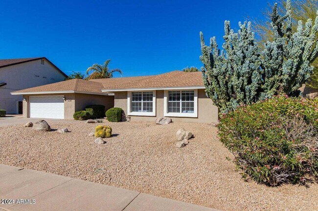 Foto del edificio - 5108 E Kathleen Rd