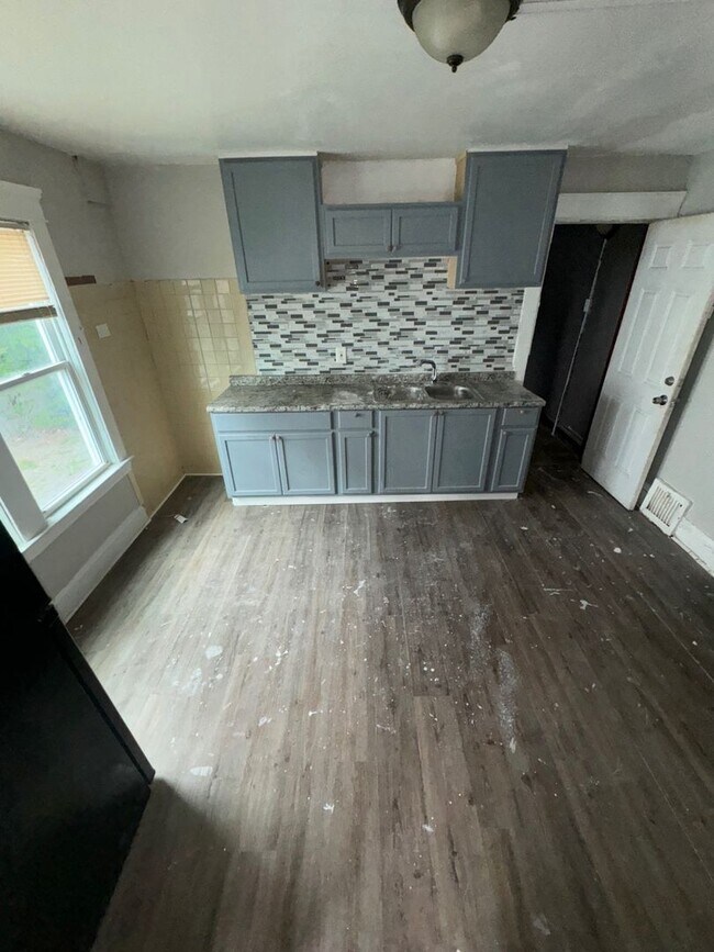 Foto del edificio - 389 E 160th St