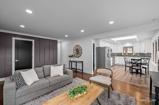 Foto del edificio - 3834 Hampton Ave