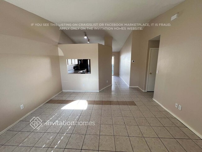 Foto del edificio - 5703 N 67th Dr
