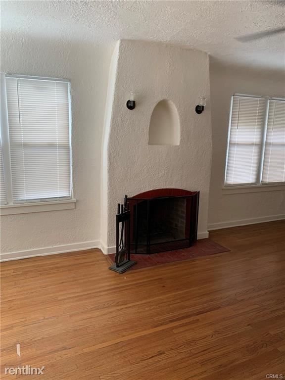 Primary Photo - 2 br, 1 bath House - 2664 Glenrose Ave