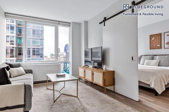 Foto del edificio - 100 Willoughby St