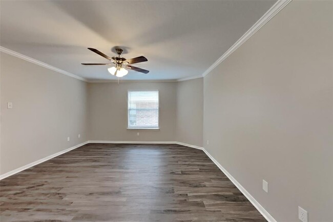 Foto del edificio - 25830 Richards Rd