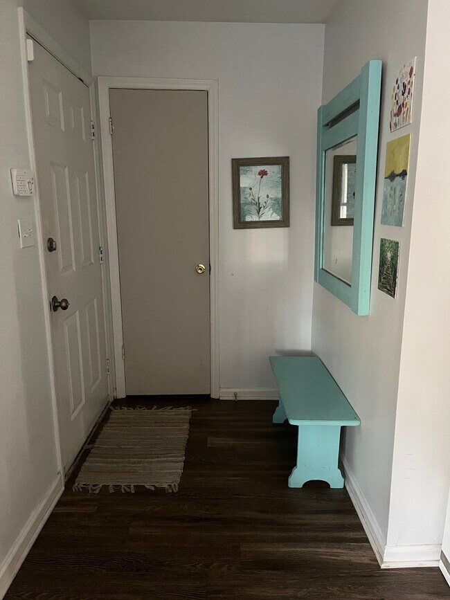 Foto del edificio - 2119 Strebor St