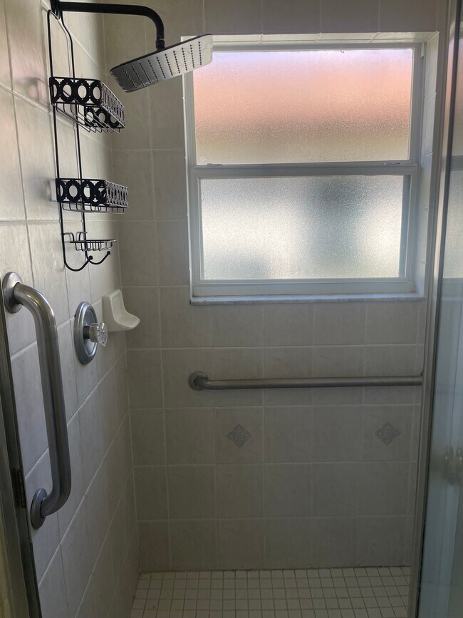 Foto del edificio - 12448 Sophiamarie Loop