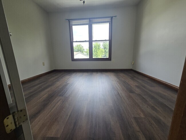 Foto del edificio - 6342 Jamison Way