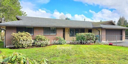 Building Photo - 2403 117th Ave NE