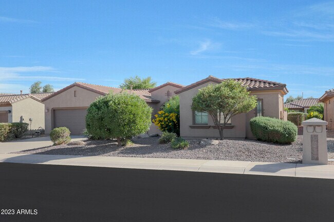 Building Photo - 16563 W Isleta Ct