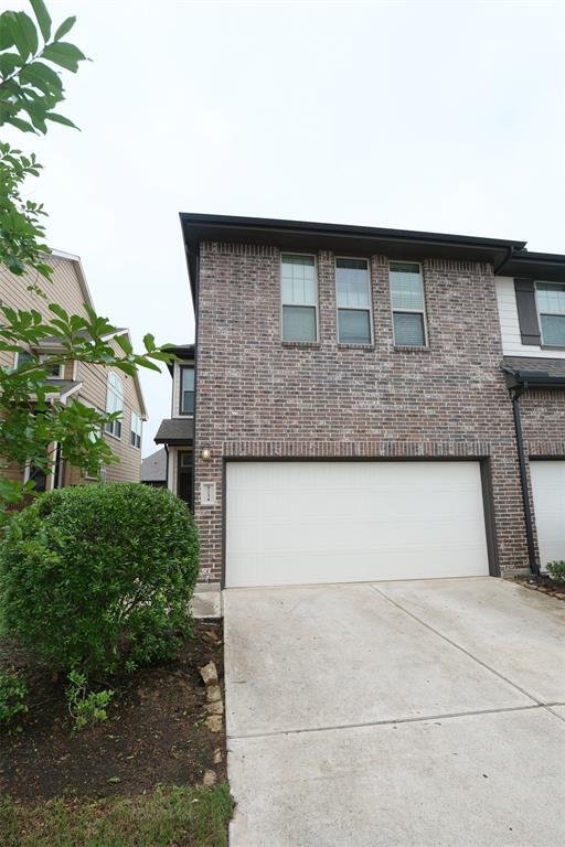 Building Photo - 8734 Laurel Crest Dr