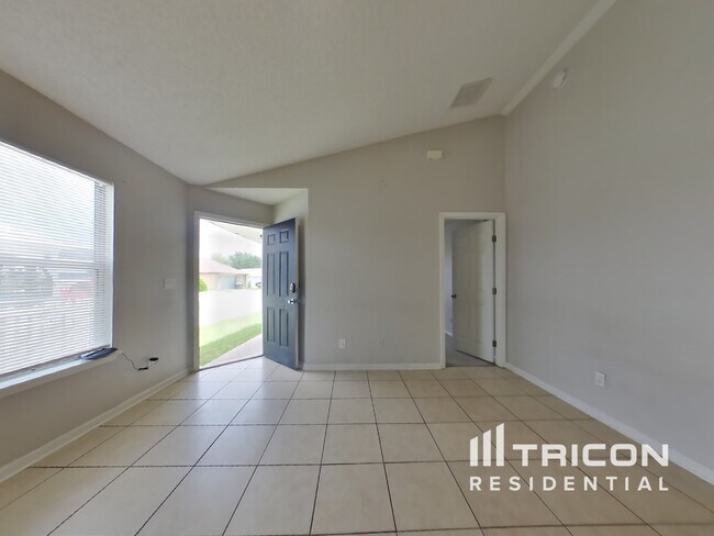 Building Photo - 4228 Jillian Dr
