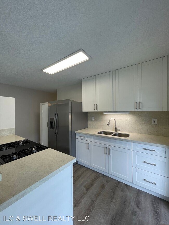 Foto del edificio - 4 br, 2 bath House - 282 LUNALILO HOME RD.