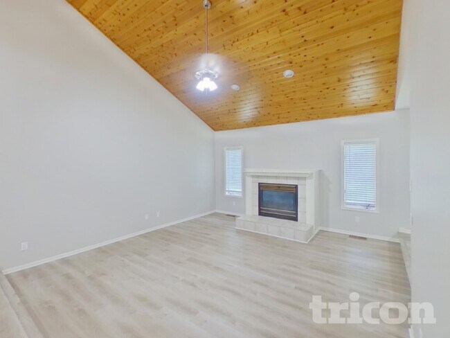 Foto del edificio - 209 Greenbriar Ln