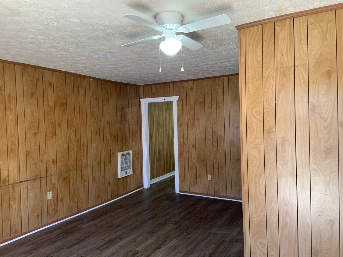 Foto principal - 2 Bed 1 Bath Duplex Vidalia GA