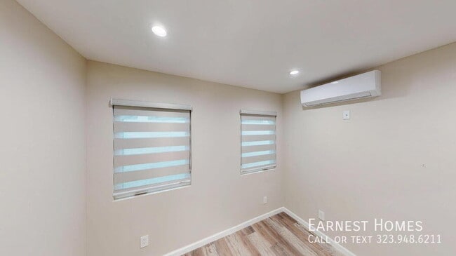 Foto del edificio - 2809 W 46th St