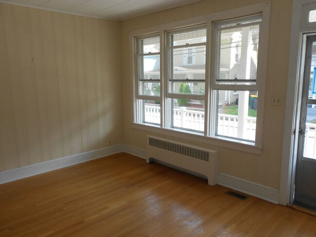 Building Photo - 222-224 Cleveland Ave.