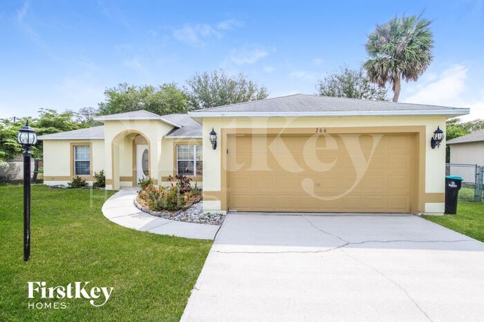 Foto principal - 766 Altara Lane Northeast