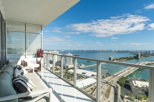 Photo - 1100 Biscayne Blvd Apartment