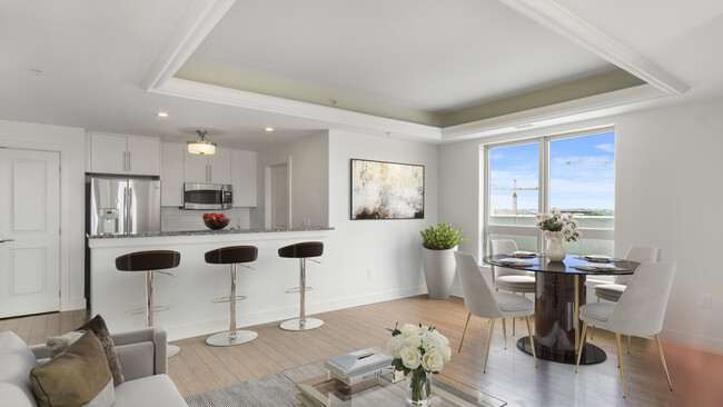 Building Photo - Gladstone North Apartments