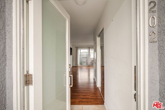 Foto del edificio - 834 6th St