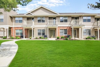 Building Photo - 174 McMenamy Rd