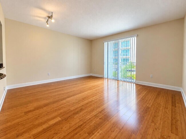 Foto del edificio - 7270 SW 89th St