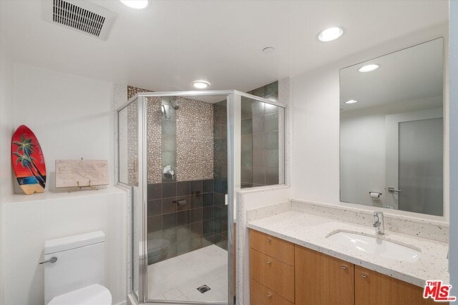 Building Photo - 1410 Innes Pl